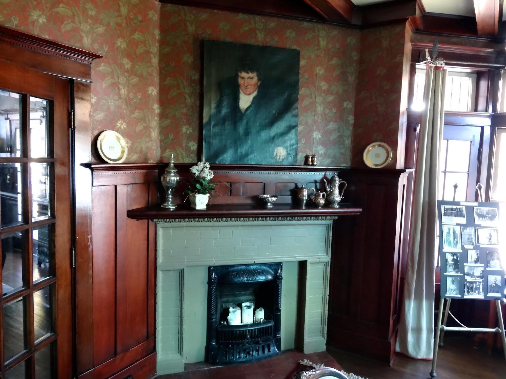 The Captain'S House Heritage Bed & Breakfast มิดแลนด์ ภายนอก รูปภาพ